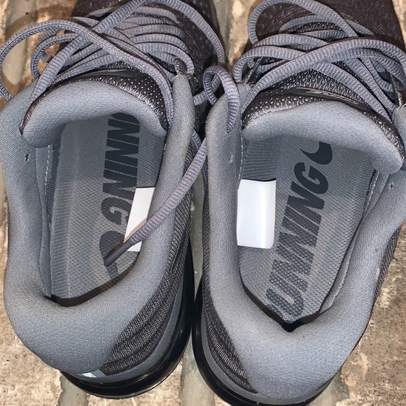 Nike Air Max 2017 - Picture 10 of 11